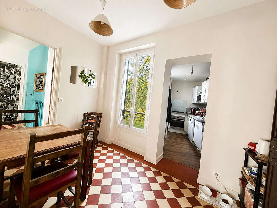 Maison à ESBLY
