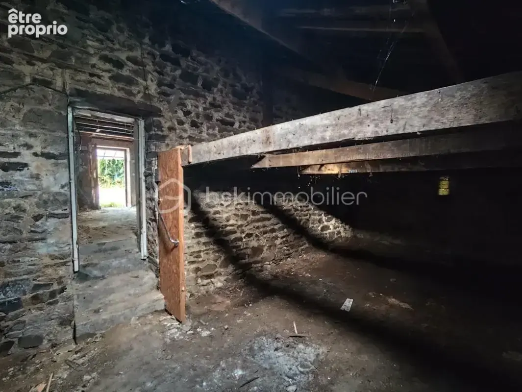 Maison Pierre avec dépendances à restaurer - photo 5