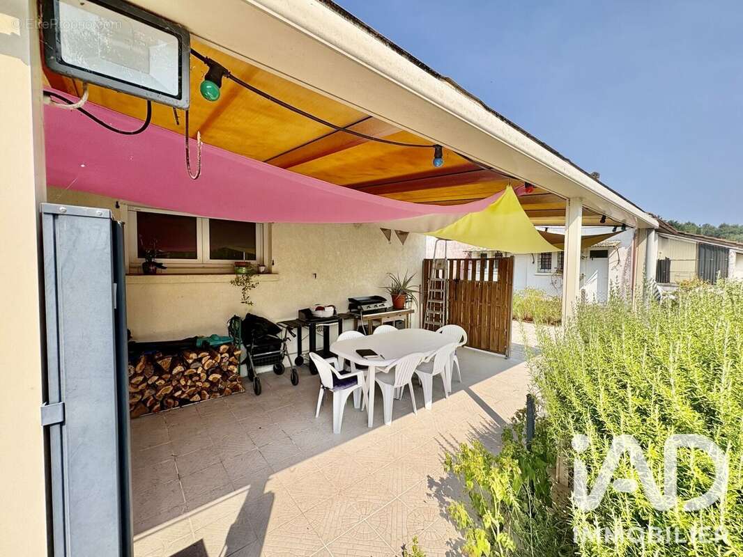 Maison 149 m² à Etauliers  - photo 6