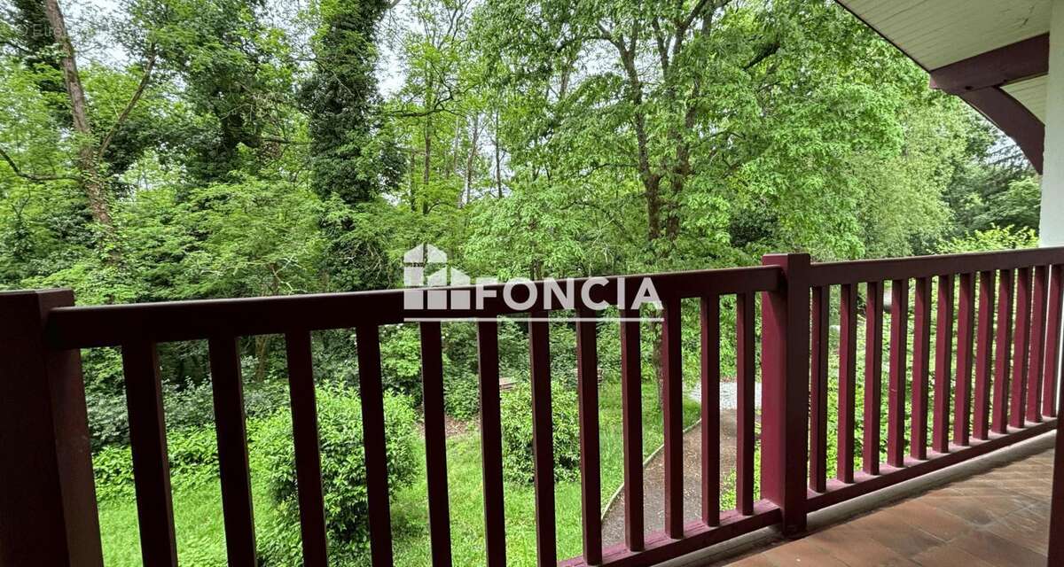 Maison à SAINT-PIERRE-DU-MONT