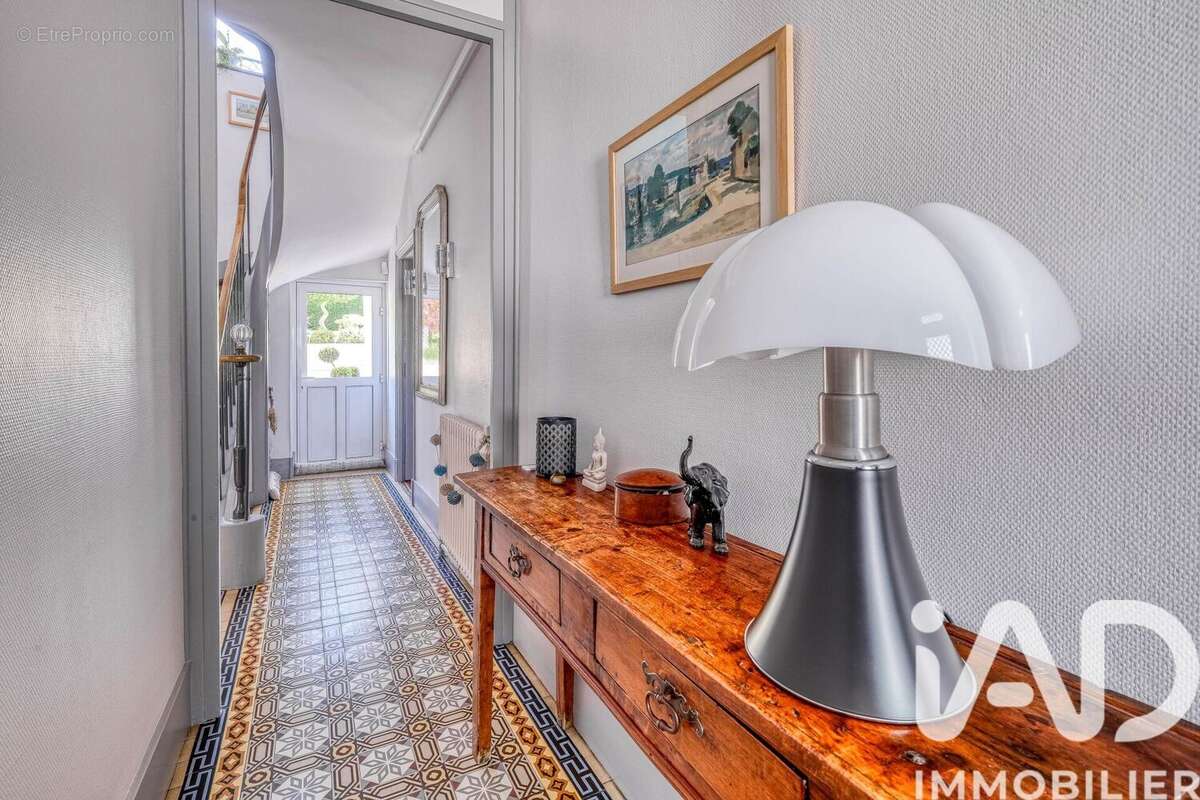 Photo 8 - Maison à LA FERTE-SOUS-JOUARRE