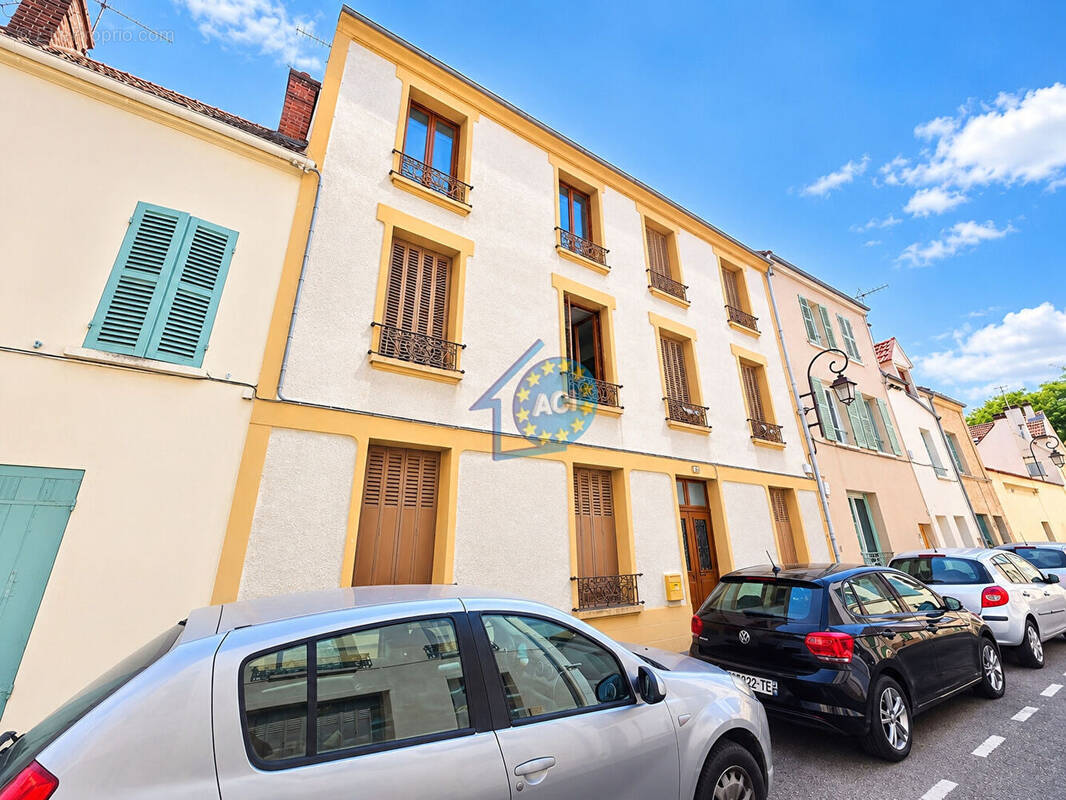 Appartement à MANTES-LA-JOLIE