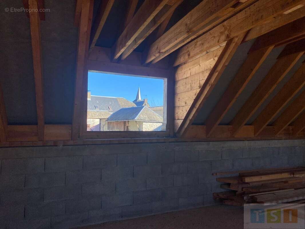 Maison à AVEZAC-PRAT-LAHITTE