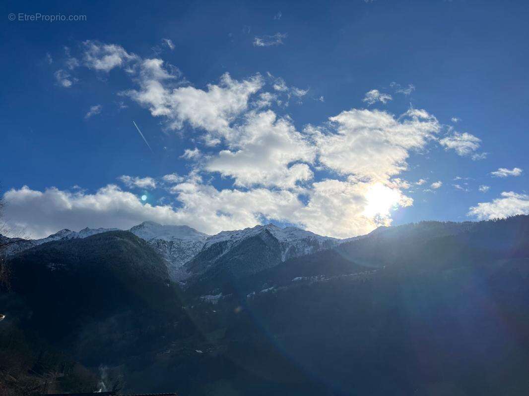 Appartement à QUEIGE