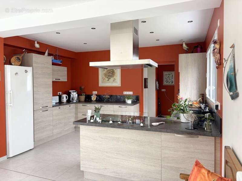 Maison à LA TURBALLE