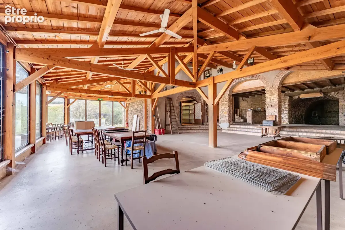 BELLE DEMEURE DE 223M2 - Vue d'exception sur 18 000m2 - Coeur du Beaujolais - photo 18