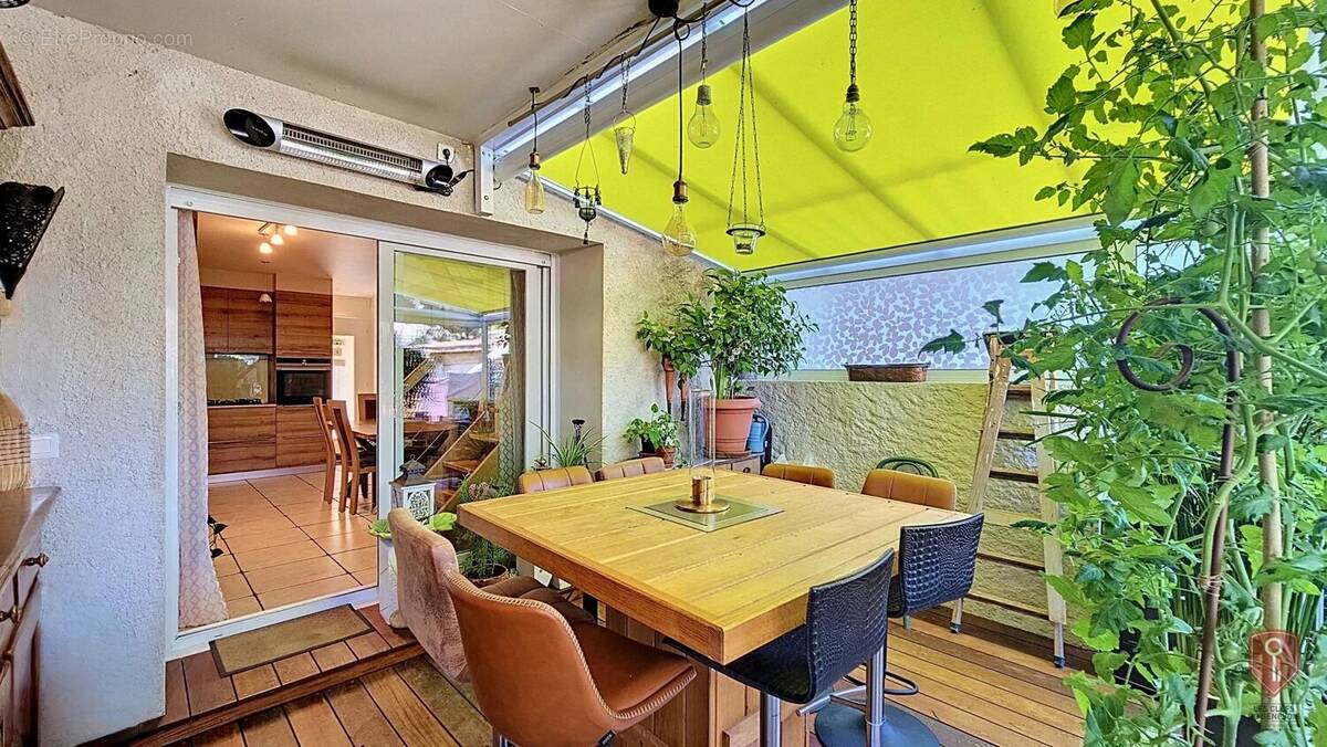 Appartement à NEYDENS