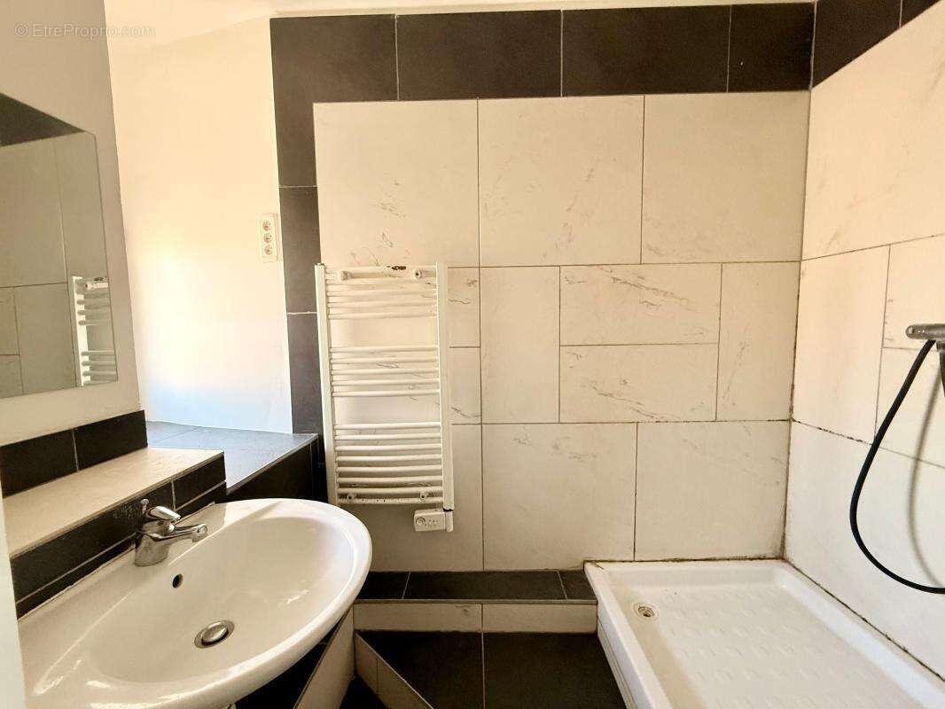 Immeuble de rapport Beaumont sur Oise centre ville - photo 7