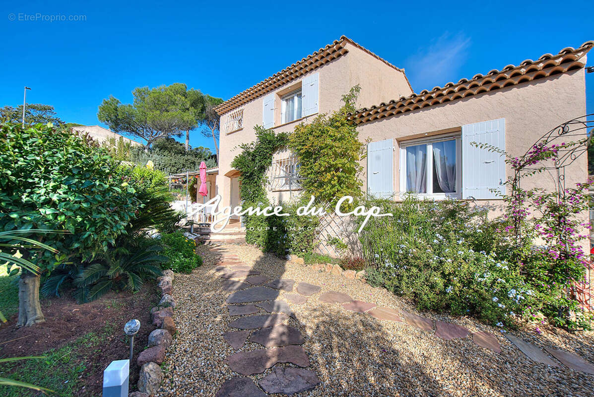 Maison à SAINT-RAPHAEL