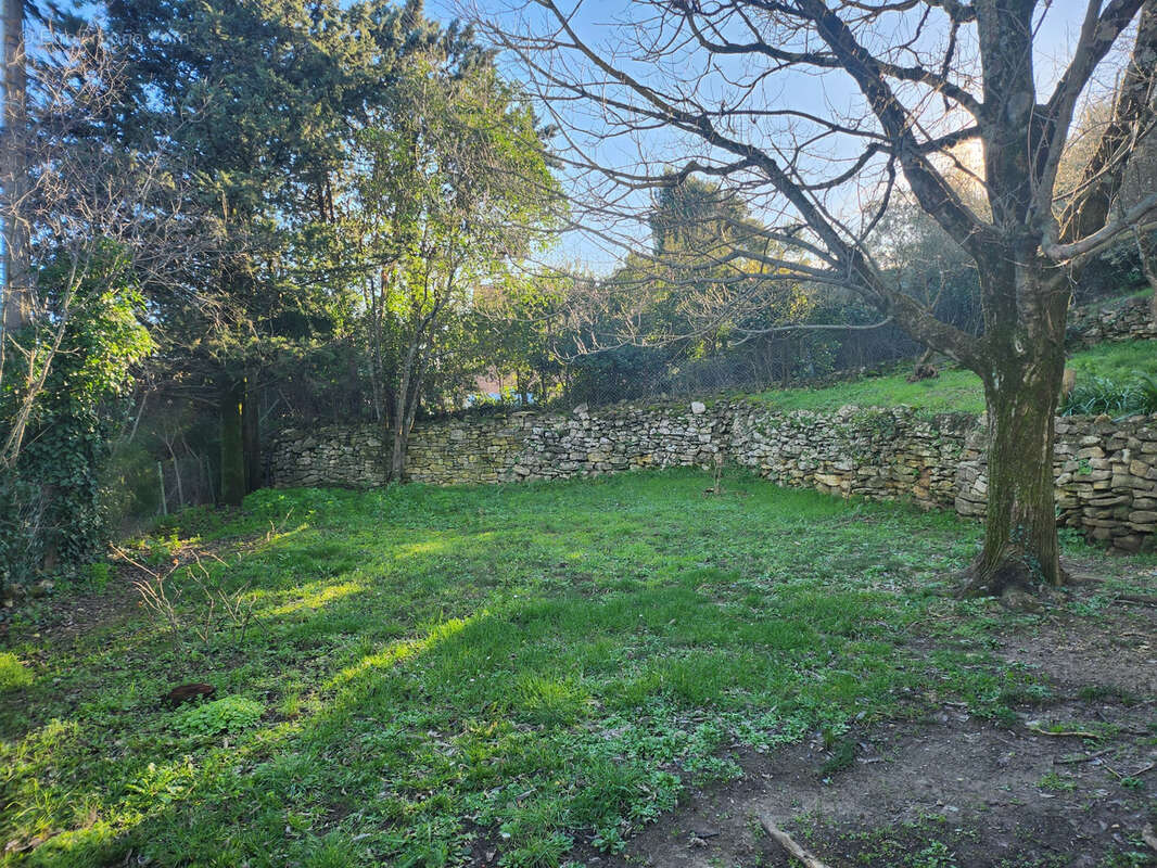 Maison à MONTAREN-ET-SAINT-MEDIERS