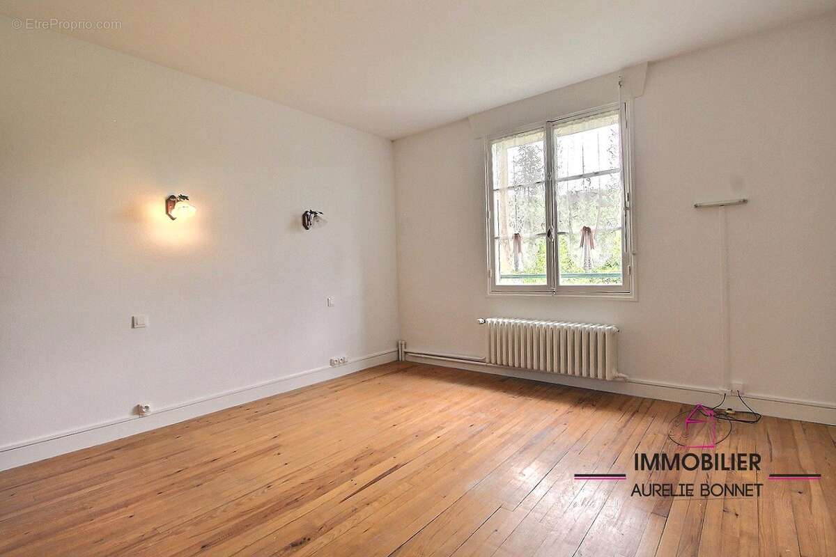 Maison à VIMOUTIERS