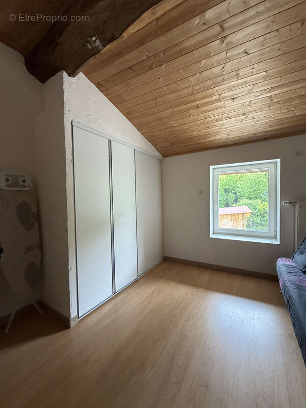 Maison familiale rénovée avec piscine   Saint-Jean-le-Vieux - photo 20