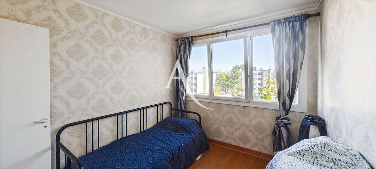 Appartement à SAINT-CYR-L'ECOLE