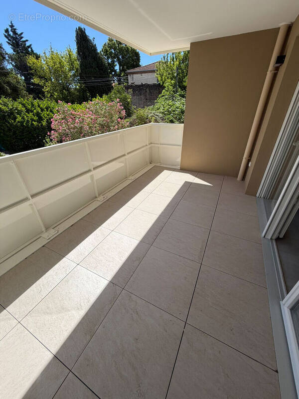 Appartement à SALON-DE-PROVENCE