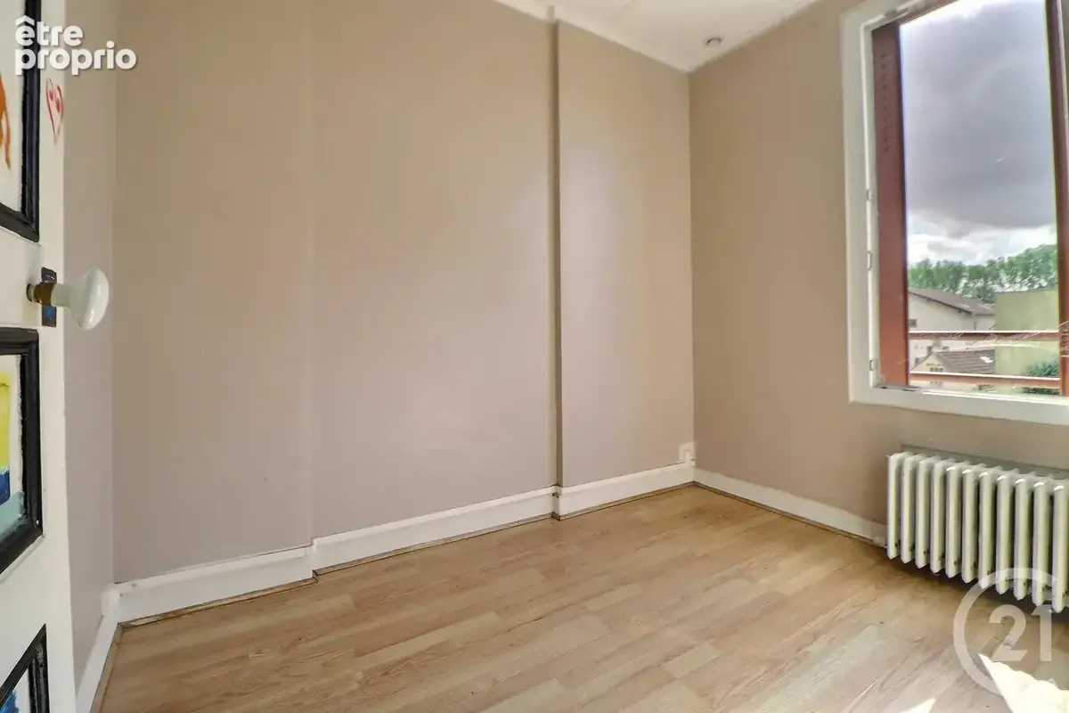 Maison 3 pièces 38 m² à vendre à Aulnay-Sous-Bois (93600) - photo 3
