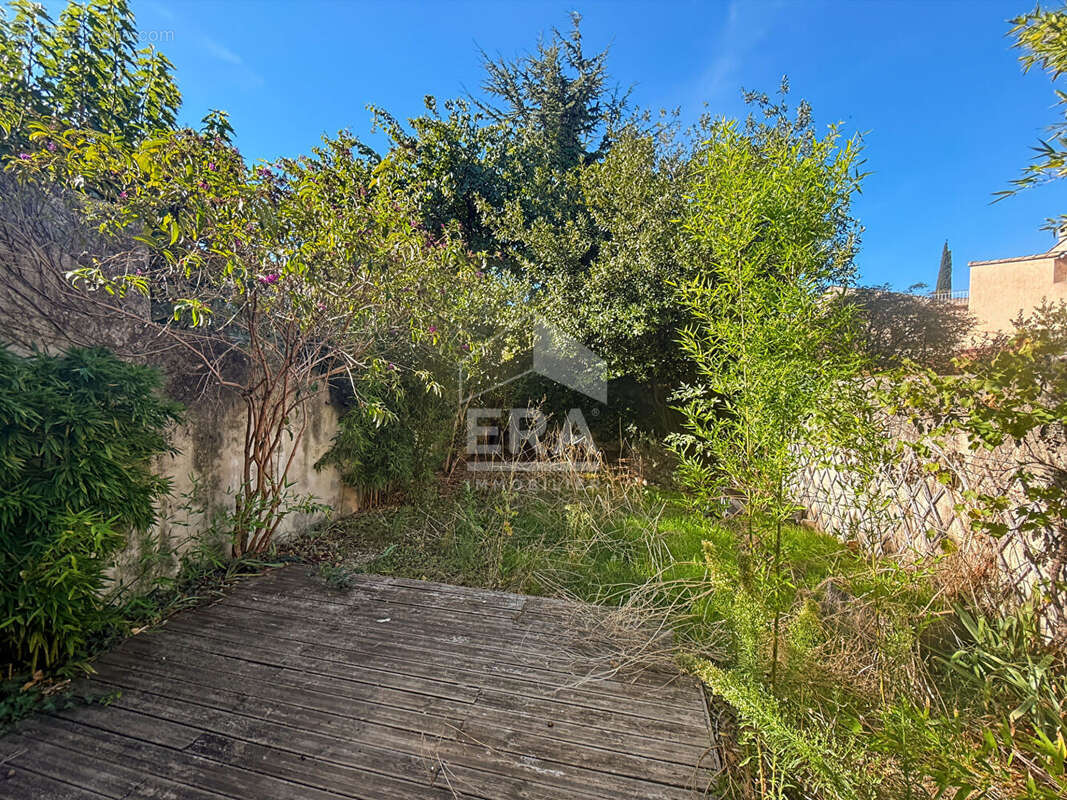 Maison à SAINT-CANNAT