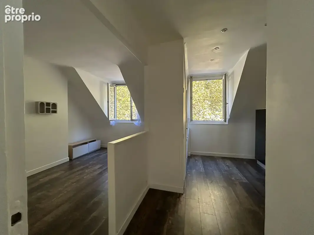 Place de graville - appartement t2 en excellent etat - photo 4