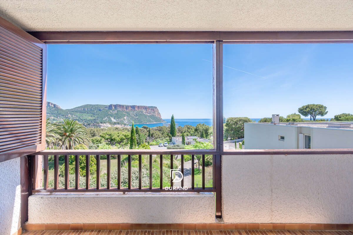 Appartement - vue mer - terres marines - 13260 cassis - photo 4
