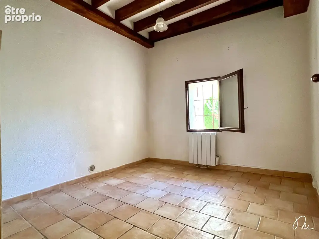 Maison familiale avec terrasse et espace indépendant au RDC - photo 4