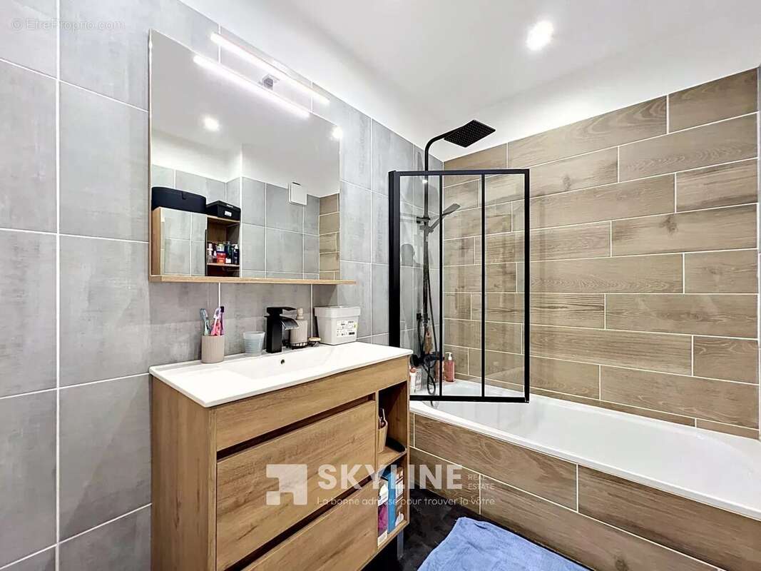Appartement à MARSEILLE-10E