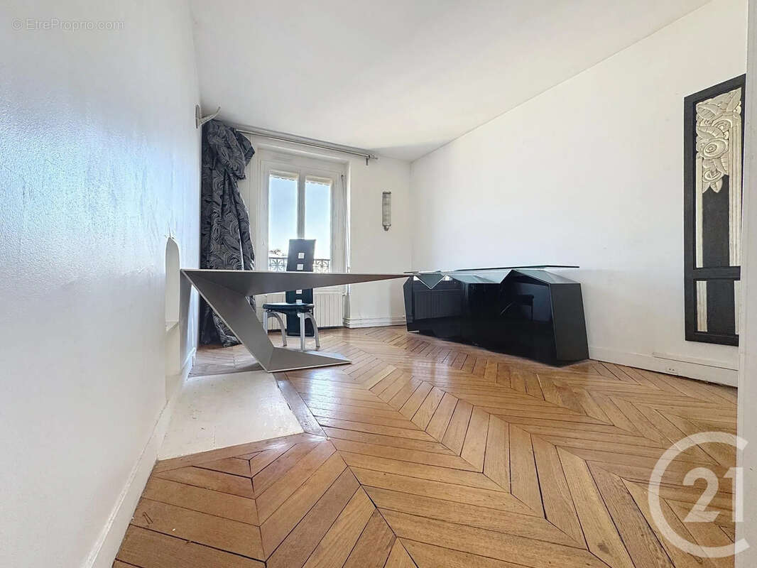Appartement à PARIS-12E