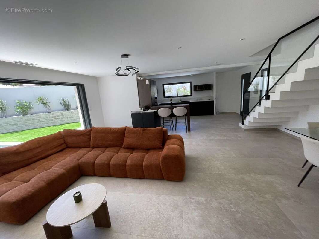 Maison à CLERMONT-L'HERAULT