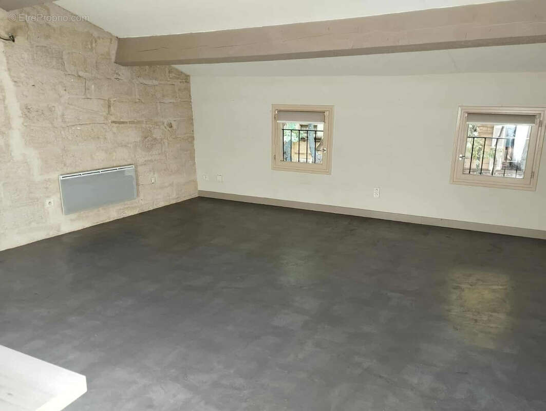Appartement - Uzés écusson - photo 3