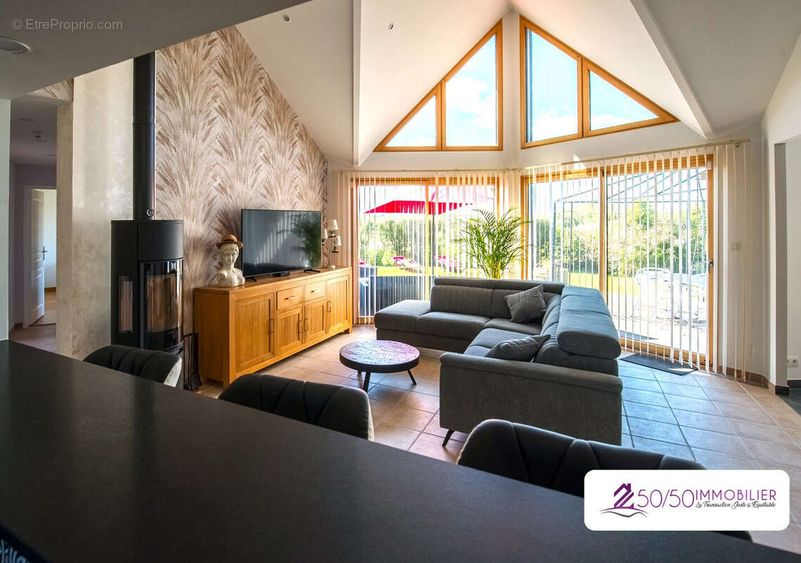 Maison 140 m² à Sibiril  - photo 8