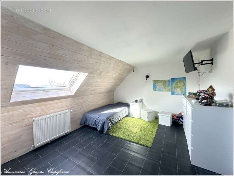 Maison à COURVILLE-SUR-EURE