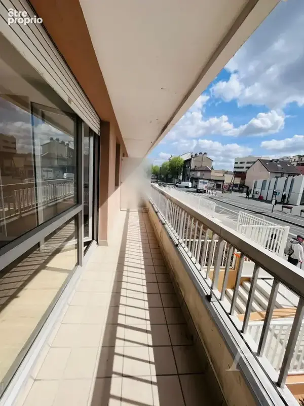 Appartement Noisy Le Sec 1 pièce(s) - photo 2