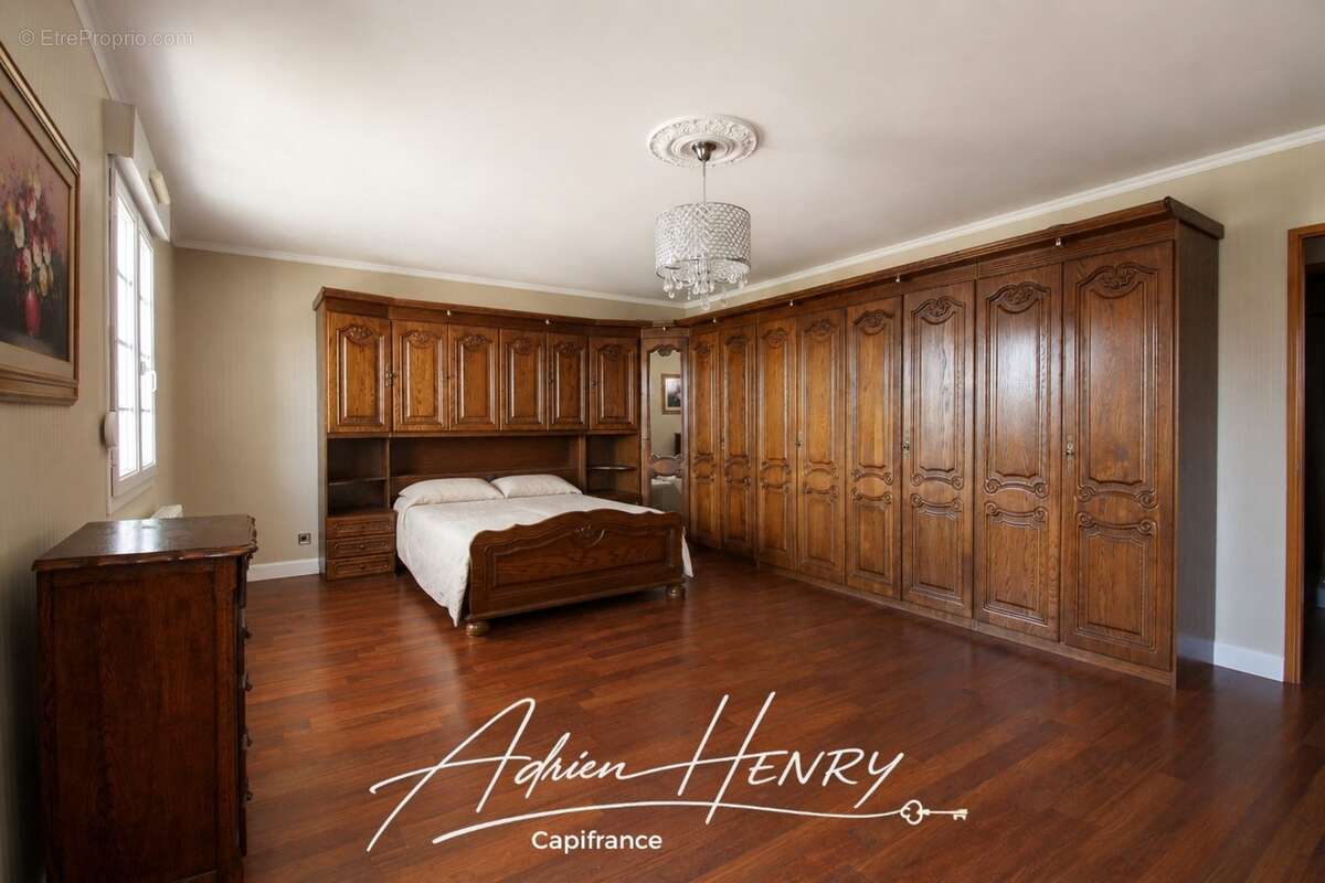 Maison à vendre 6 pièces HUSSIGNY GODBRANGE (54) - photo 6