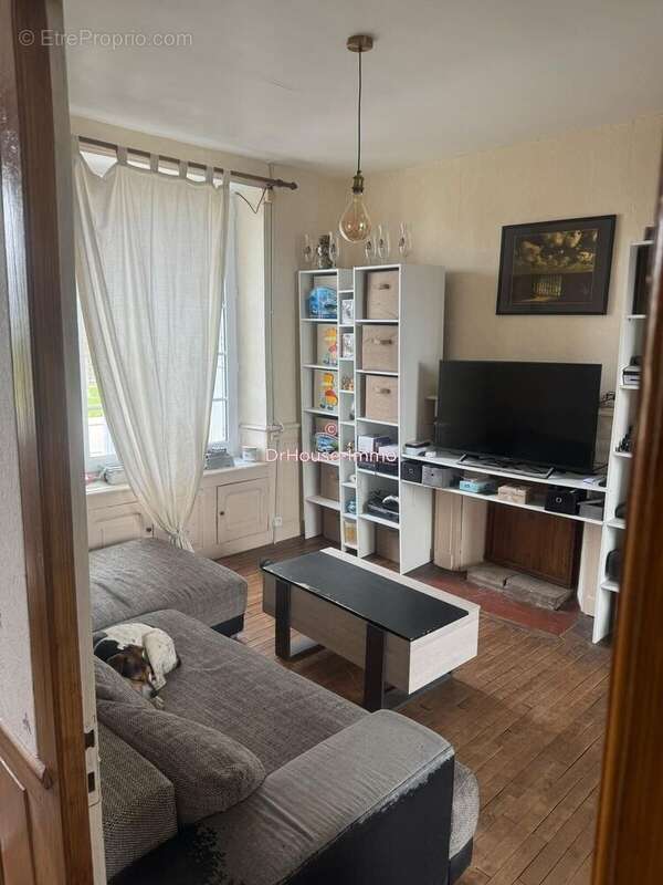 Maison à LAZ