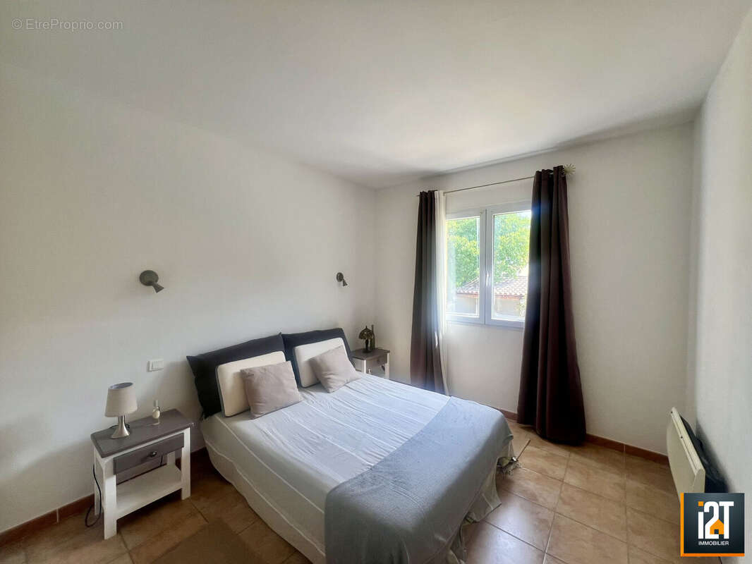 Maison 122 m² à Sainte-Anastasie  - photo 5