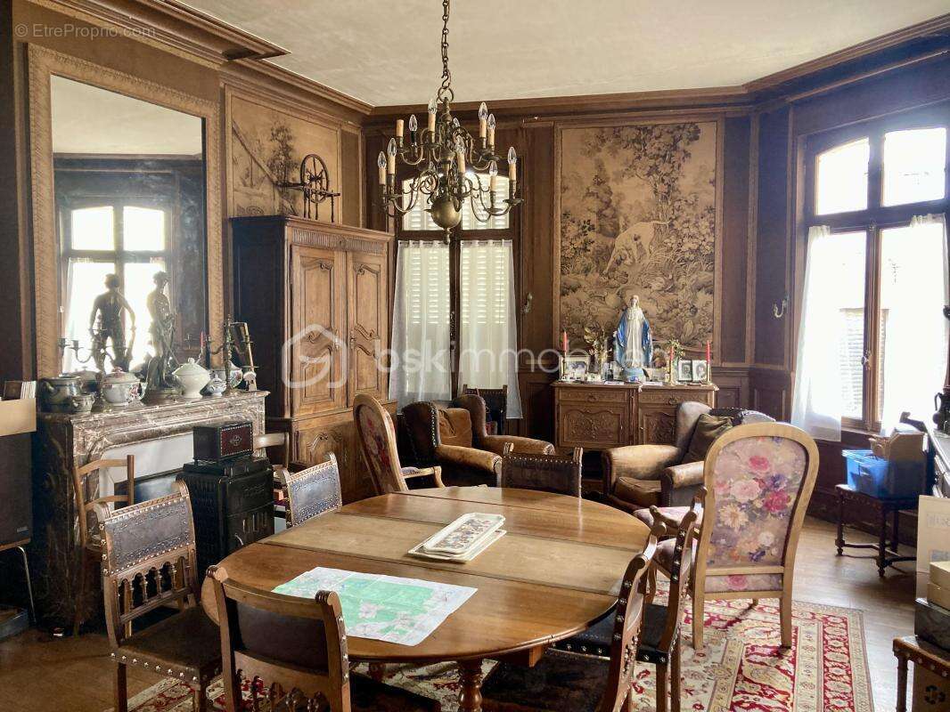 Maison à ECLARON-BRAUCOURT-SAINTE-LIVIERE