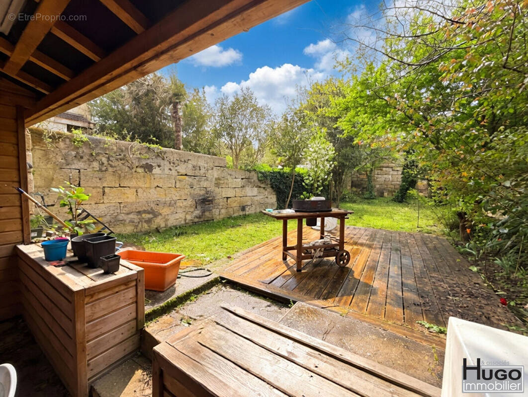 Appartement à BORDEAUX