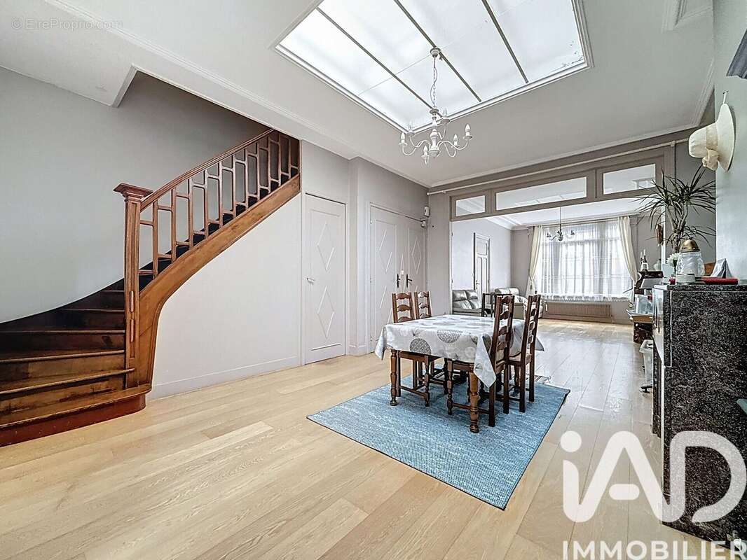 Photo 2 - Maison à ROUBAIX