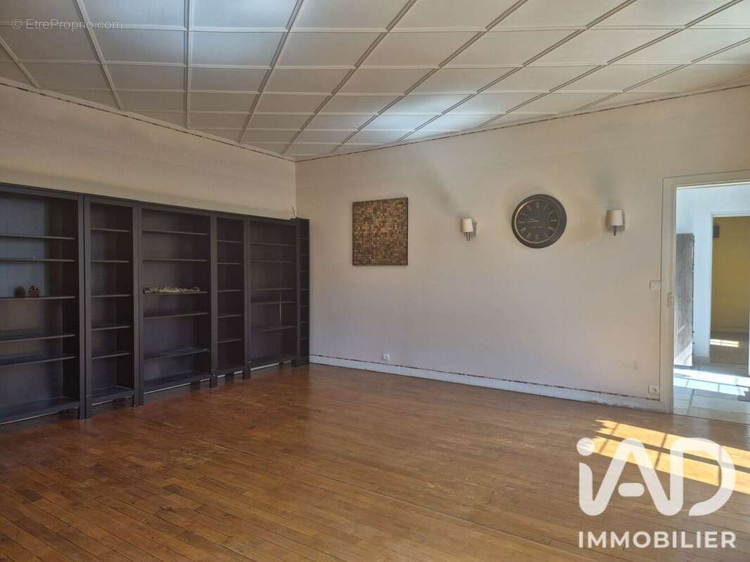 Maison 201 m² à Champigny  - photo 8