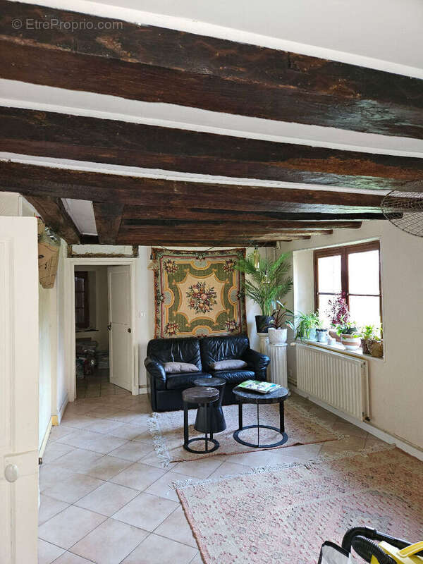 Maison à RIGNY-LE-FERRON