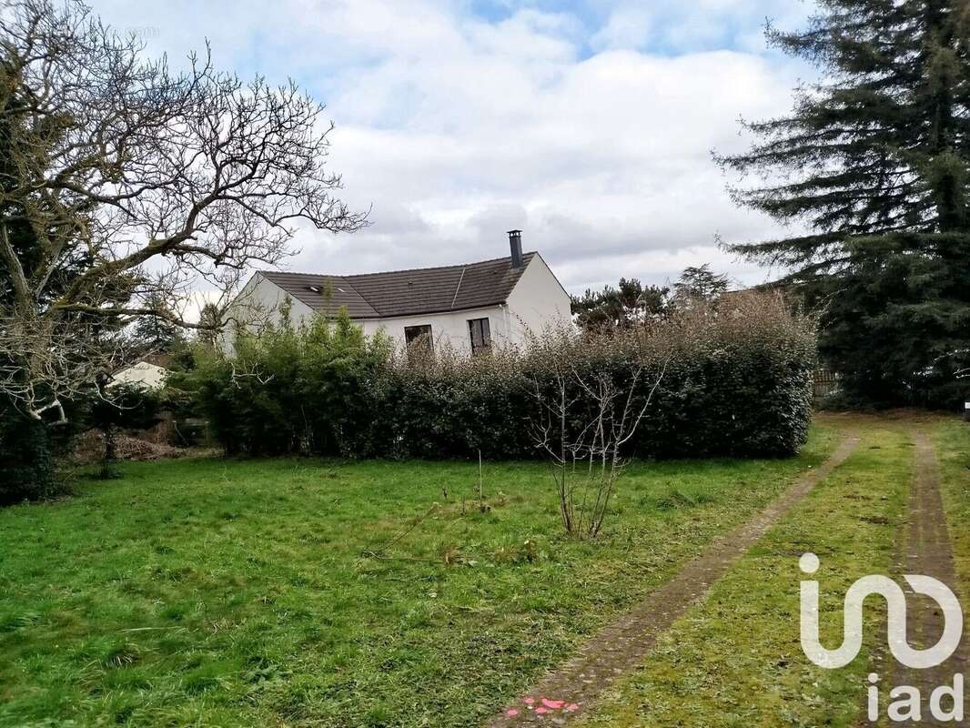 Photo 4 - Terrain à VERRIERES-LE-BUISSON