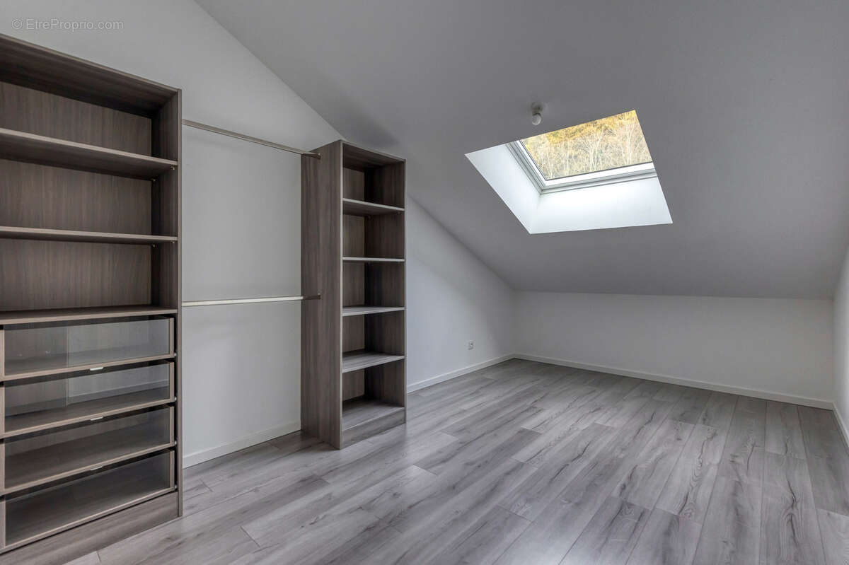 Maison à FONTANIL-CORNILLON