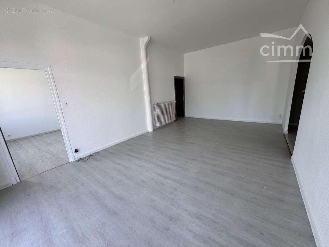 Appartement à AMBERT