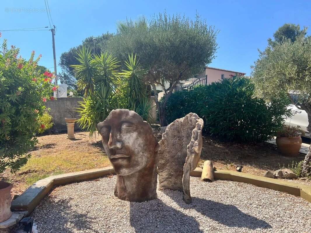 Les Issambres- Villa de charme à 900 m de la mer - photo 3
