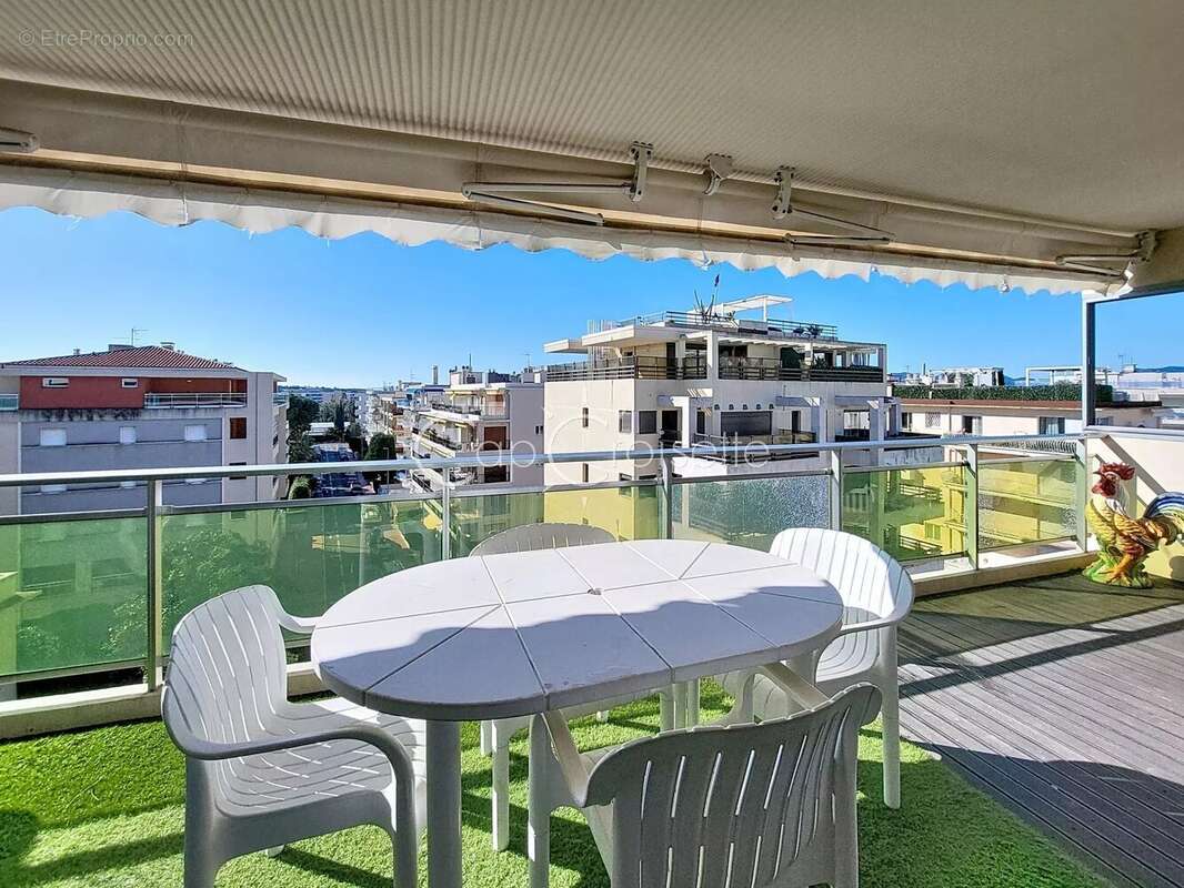 Appartement à CANNES