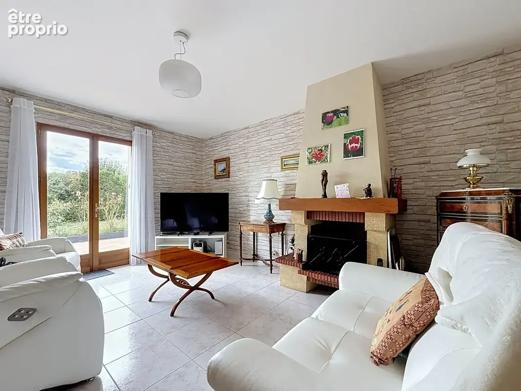 Maison à vendre 4 pièces CHANCEAUX SUR CHOISILLE (37) - photo 7