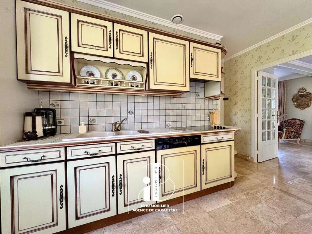 Maison à BOURRON-MARLOTTE