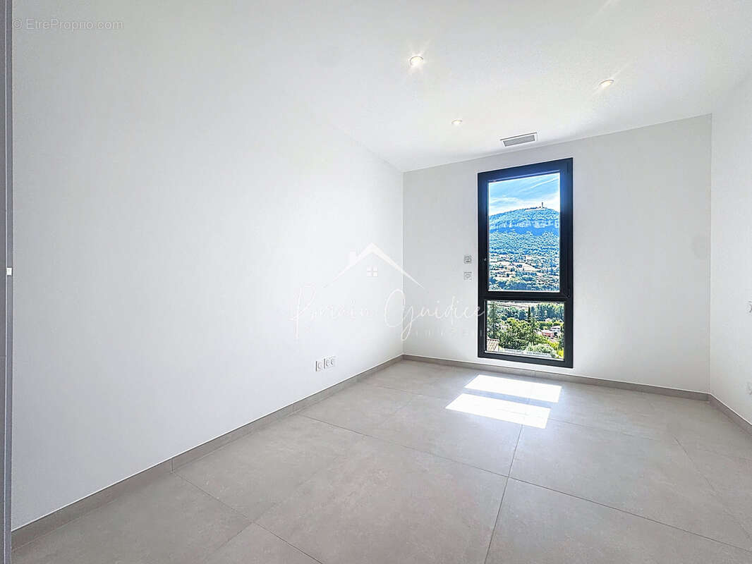 Villa de prestige neuve de 124 m2 - photo 14