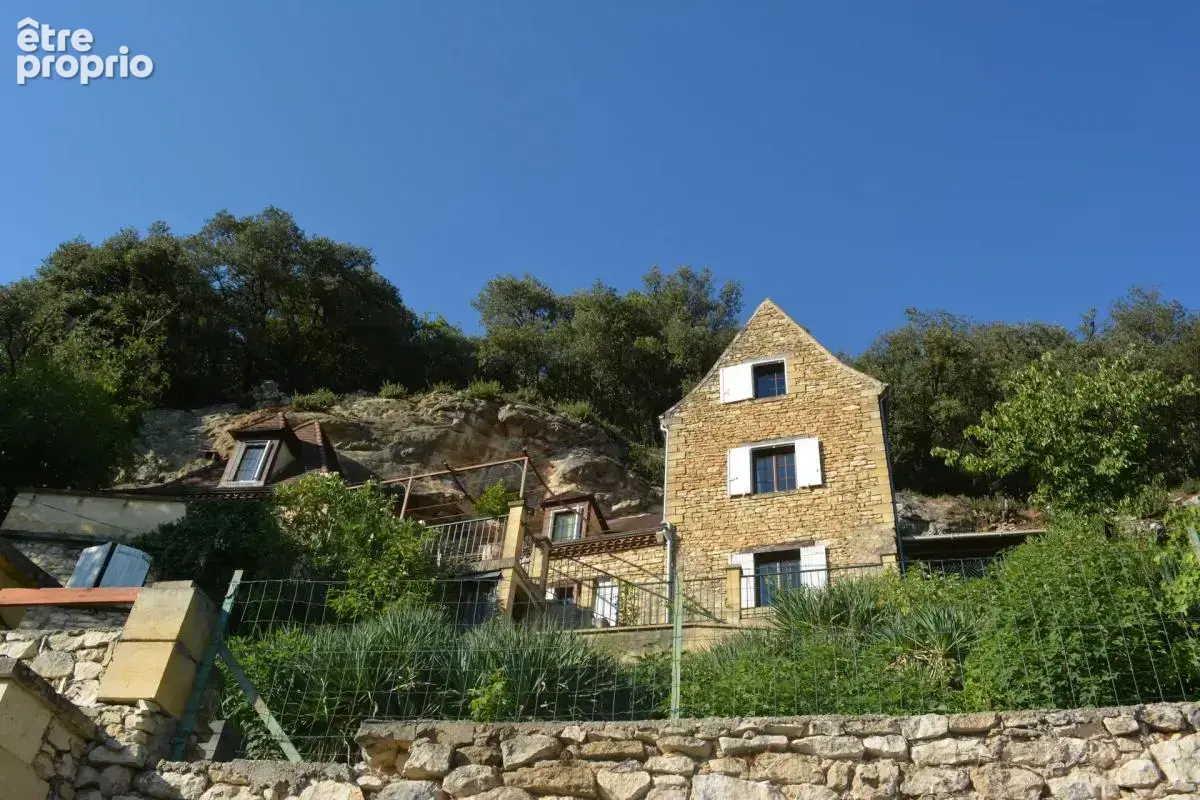 Maison périgourdine avec vue spectaculaire et grotte classée - photo 4