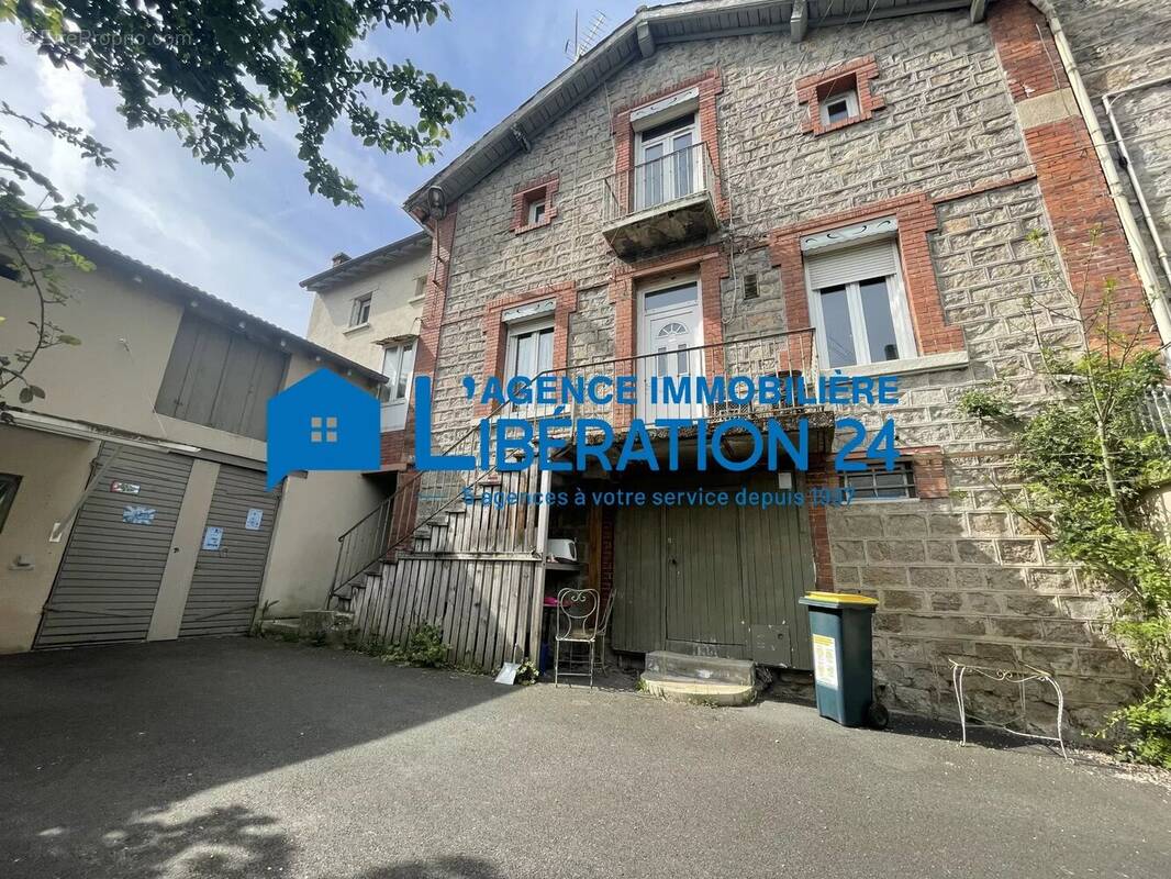 Maison à FRAISSES