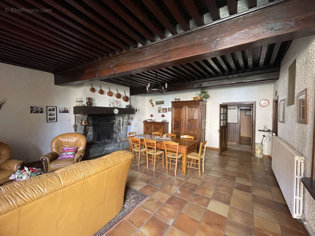 Photo 7 - Maison à SAINT-SYMPHORIEN-DE-LAY