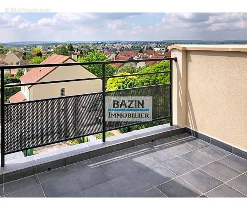 Appartement à SAVIGNY-SUR-ORGE